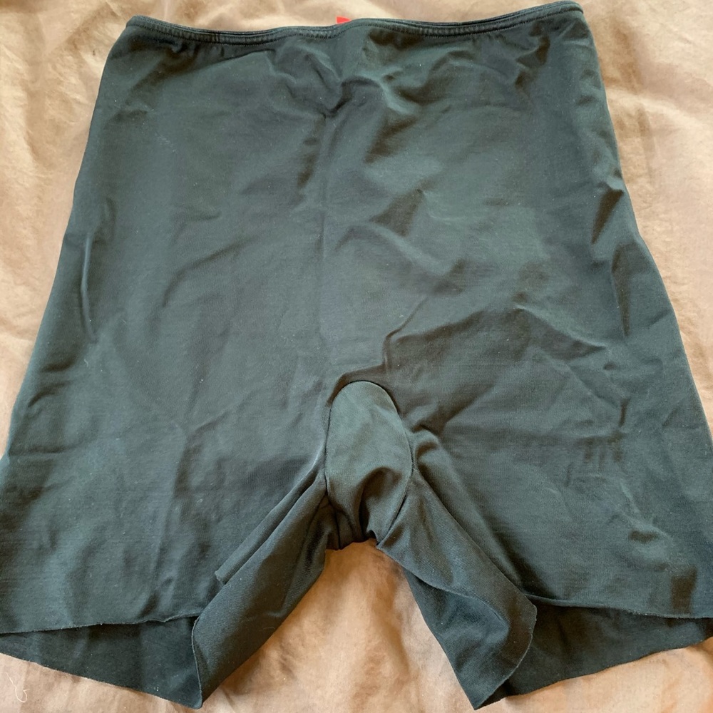 Spanx shapewear shorts